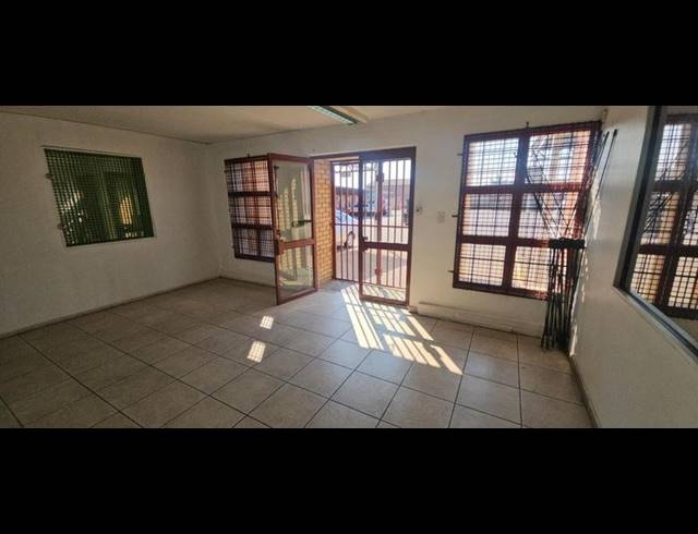 INDUSTRIAL PROPERTY TO RENT IN RANDJESPARK